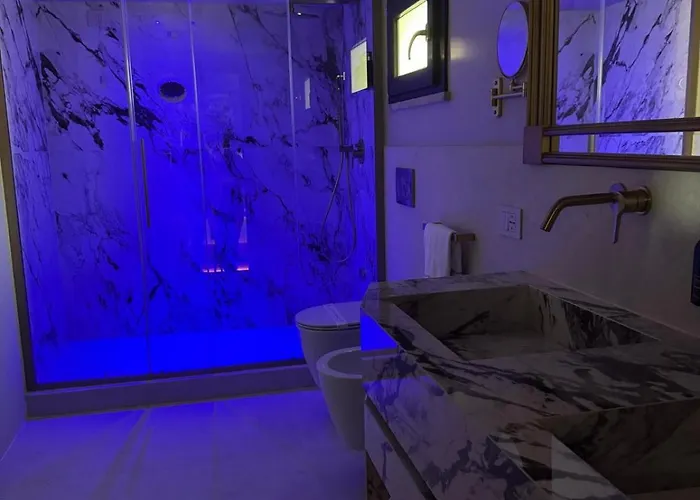 The Level بيت ضيافة