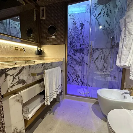 Guest house The Level Rome